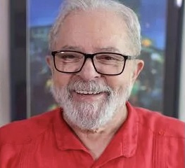 Juristas dizem que decisão de Fachin praticamente garante Lula em 2022