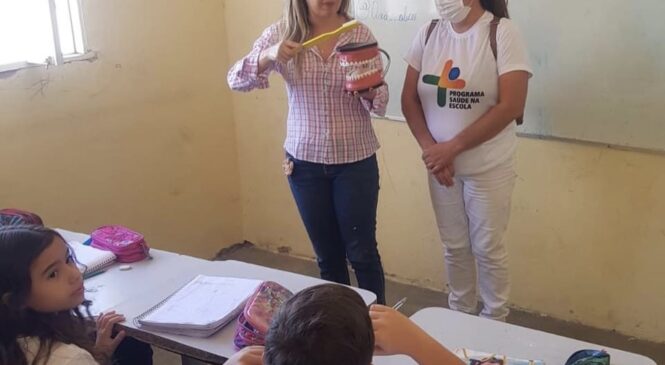 Gestão Maria Helena realiza ação de Saúde Bucal em escolas do município de ODB