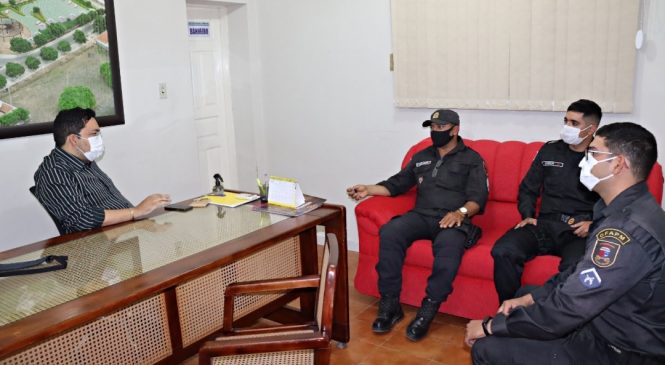 Prefeito Ramon Alves, recepciona Policiais Militares recém chegados no município de Viçosa/RN