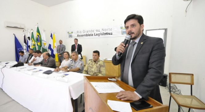 Audiência sobre segurança pública proposta pelo deputado estadual Carlos Augusto