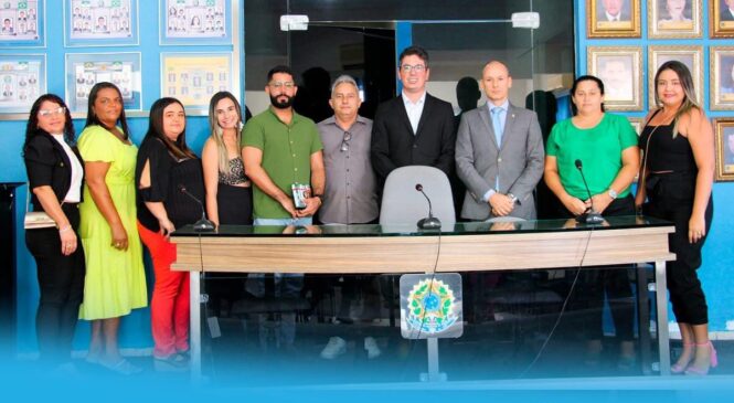 Francisco Dantas empossa em cerimônia os novos Conselheiros Tutelares do município