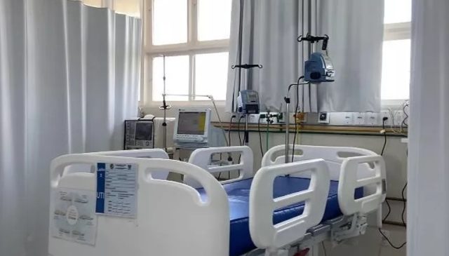 Número de internações por Covid em UTIs cai 38% em três semanas