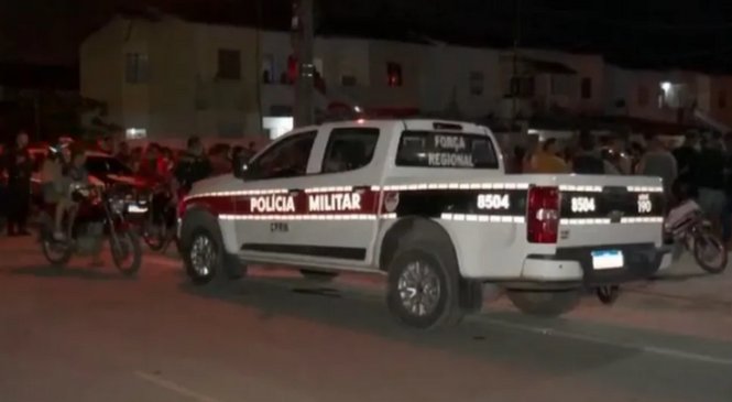Homem é morto a tiros enquanto pilotava moto