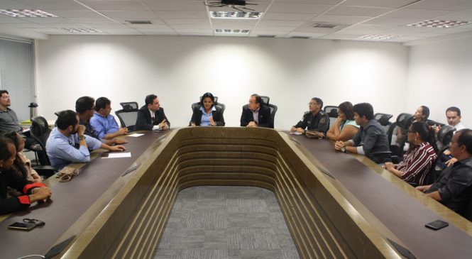 Gustavo Fernandes participa de encontro por mais segurança no Mato Grande