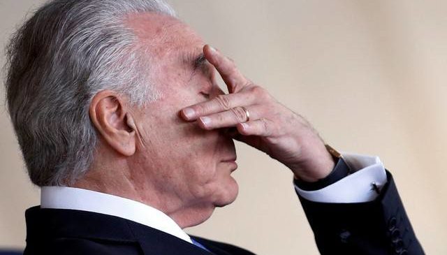 CORRUPÇÃO SEM FIM! Auditoria Encontra Um E-Mail De Temer Para Derziê, Vice-Presidente Da Caixa