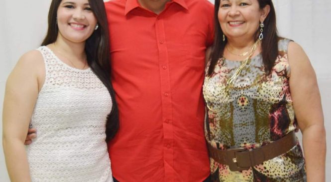 Os vivas de hoje é para a mãe do Prefeito de Viçosa/RN, Vera Lúcia