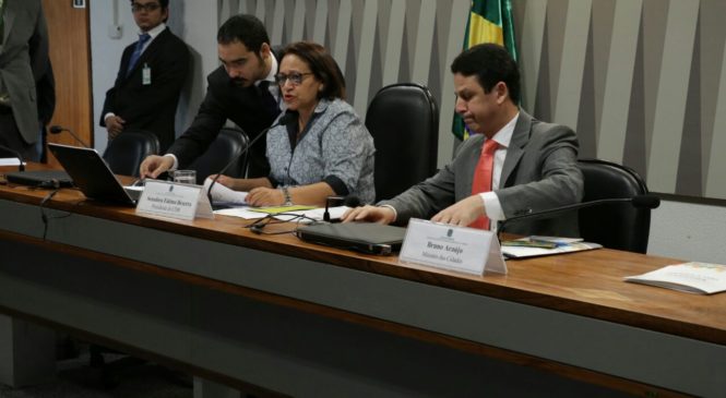 Fátima pede revogação de decreto que adia Conferência das Cidades