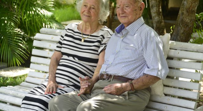 FELIZ DIA DOS NAMORADOS – Junto há 70 anos, casal com 13 filhos diz que segredo é ‘ter jogo de cintura’