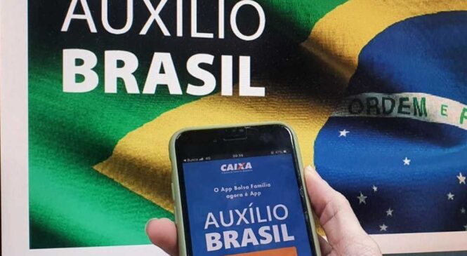 Ministério Público junto ao TCU pede suspensão do consignado do Auxílio Brasil