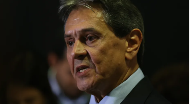 Roberto Jefferson volta a ofender Cármen Lúcia e se desculpa com prostitutas por comparação.