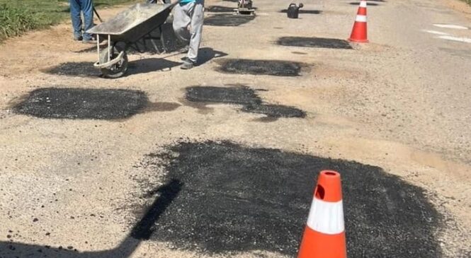 Prefeitura de Pau dos Ferros realiza Operação Tapa-Buraco na RN-177