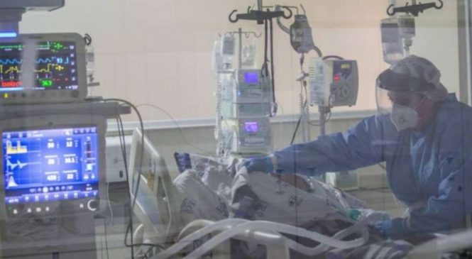Brasil ultrapassa 525 mil mortes por Covid; média móvel de casos tem maior queda já registrada na pandemia