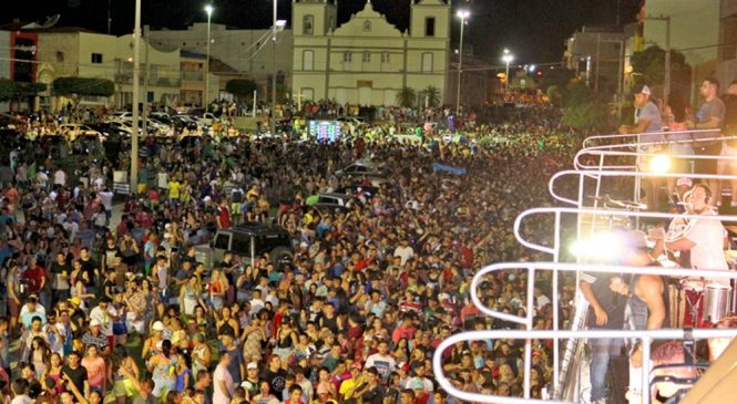 Panorâmica da folia pelo oeste do RN no carnaval 2019