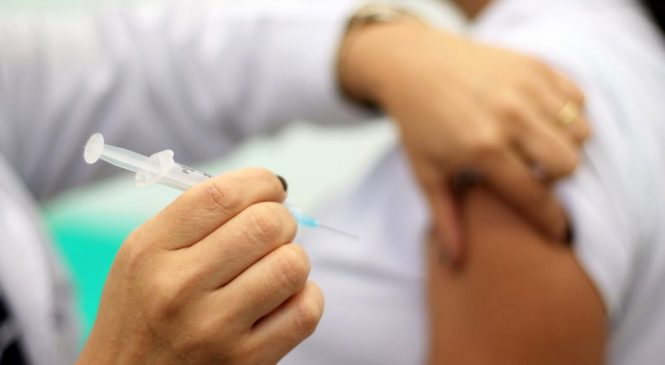 Brasil aplica quase 2,8 milhões de doses de vacinas contra a Covid nas últimas 24h