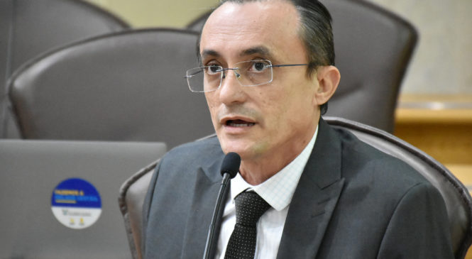 Souza defende convocação de concursados dos Bombeiros e destaca pautas para a pesca