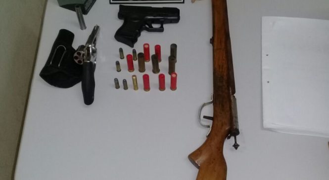 Operação da polícia civil apreende armas em Tenente Ananias e Alexandria