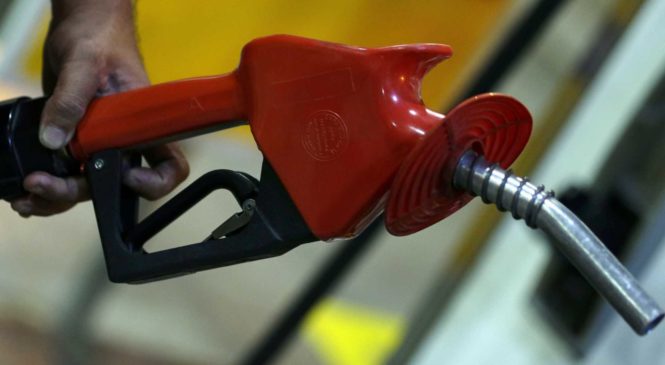 Petrobras anuncia altas de 0,50% na gasolina e de 0,60% no diesel