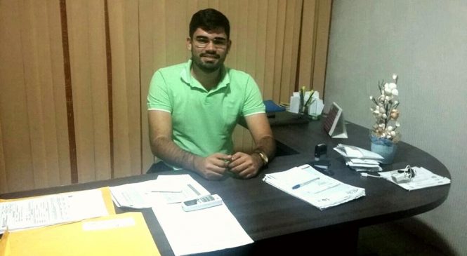 Sem pagamentos professores da rede municipal cruzam os braços em Antônio Martins