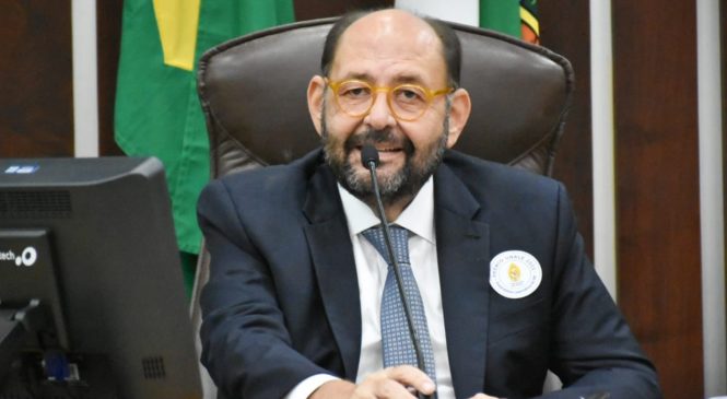 Gustavo Carvalho apresenta projeto que regulamenta atividade de Guia de Turismo Regional