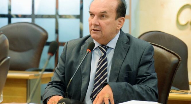 Justiça decreta indisponibilidade de bens de deputado e de ‘servidora fantasma’ da Assembleia do RN