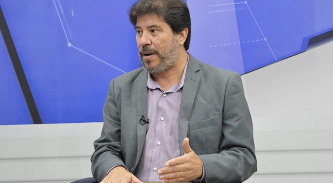Secretário Aldemir Freire dá esperança de melhorias no quadro financeiro do estado