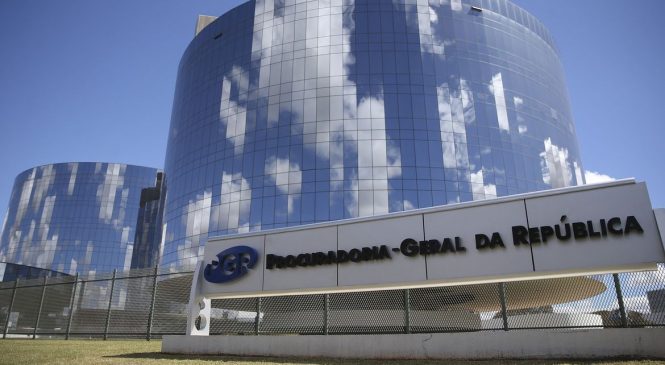 LAVA JATO: empresas agora querem de volta dinheiro roubado