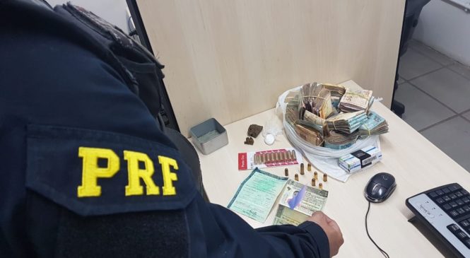 No RN, homem é preso na BR-101 com R$ 50 mil em dinheiro sem comprovação de origem