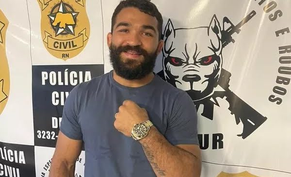 Polícia Civil do RN recupera relógio avaliado em R$ 120 mil de lutador de MMA