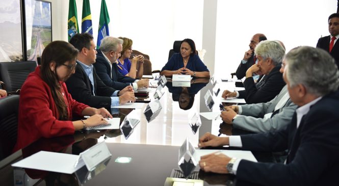 Governadora e parlamentares querem reunião com Bolsonaro e Paulo Guedes para discutir crise financeira do RN