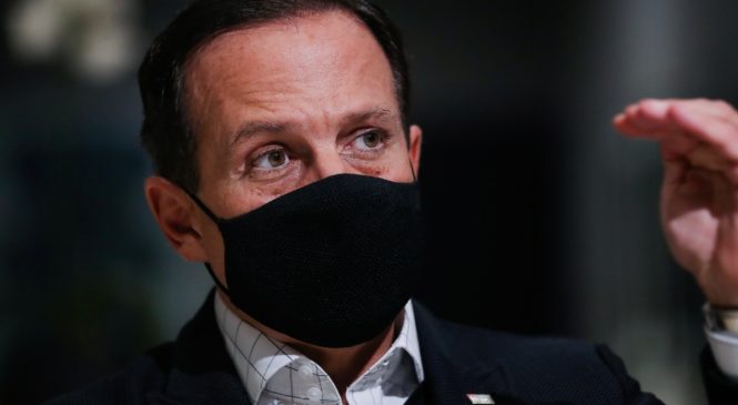 Doria: São Paulo deve flexibilizar uso de máscaras até 1º de dezembro