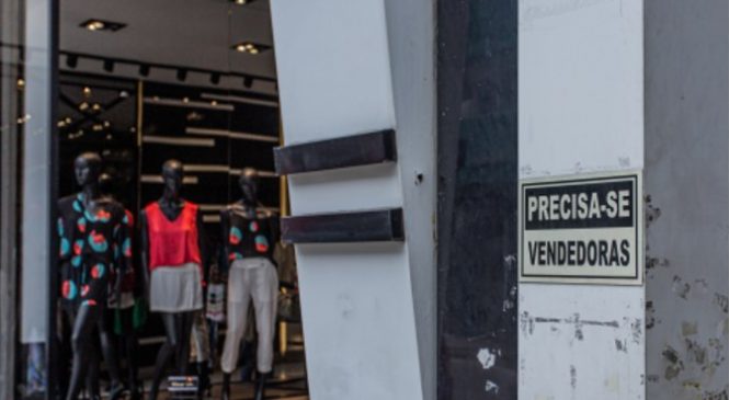 Contratação de temporários cresce 31,5% e supera nível pré-pandemia