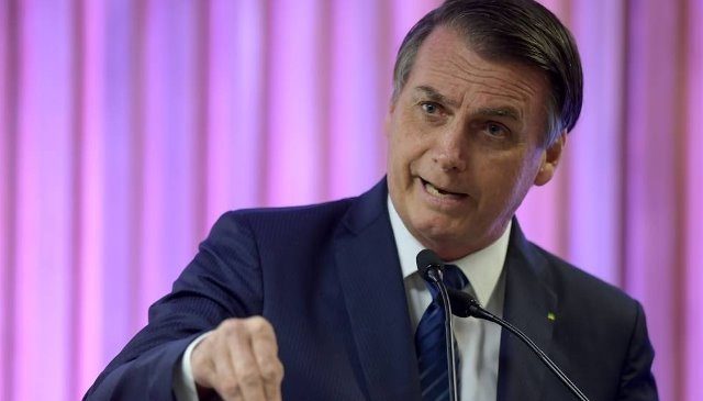 Bolsonaro convoca ministros ao Palácio do Planalto