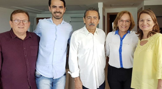 Gustavo Costa, deputado José Adécio e prefeita Neide Suely anunciam apoio à Zenaide para o Senado
